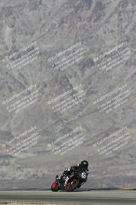 media/Dec-07-2025-CVMA (Sun) [[3e7d2de5dc]]/Race 7-Formula Lightweight Twins Shootout/